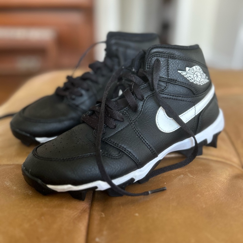 Nike Air Jordan Black and White football cleats. High top.